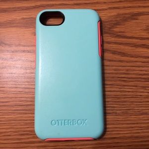 iPhone 7/7S Otterbox Symmetry Case